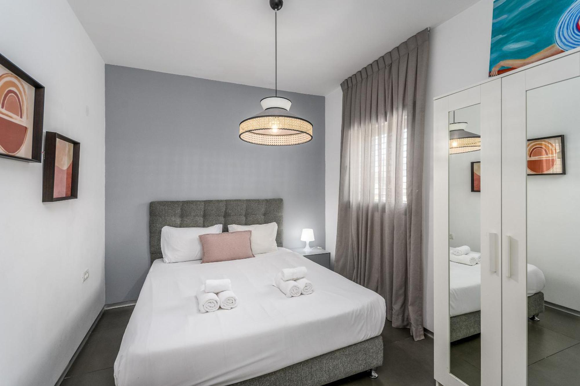 Modern & Sunny 1 Bdr W Balcony And Parking Apartment เทลอาวีฟ ภายนอก รูปภาพ