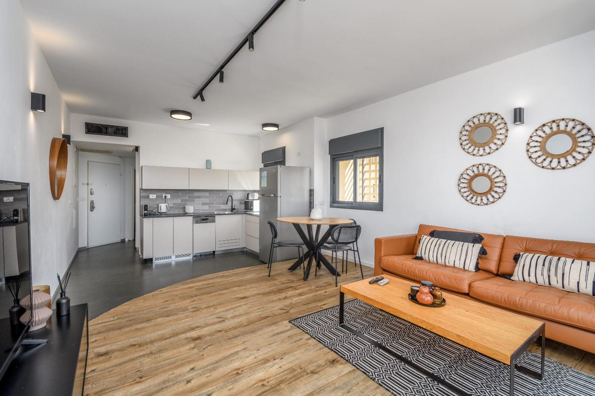 Modern & Sunny 1 Bdr W Balcony And Parking Apartment เทลอาวีฟ ภายนอก รูปภาพ